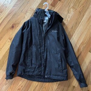 Columbia women’s 3 in 1 jacket size XS